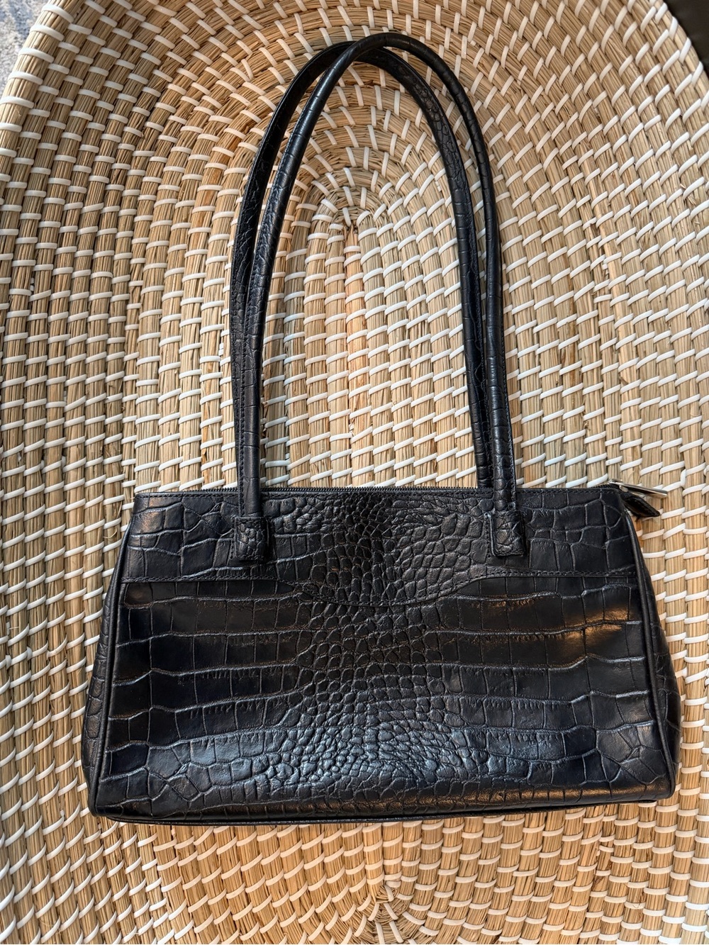 Focus Paris Black Croc-Embossed Shoulder Bag